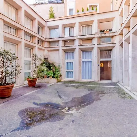 Frezza's Holidays Ρώμη